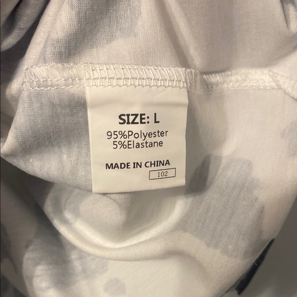 Cow print short size large - Picture 3 of 3